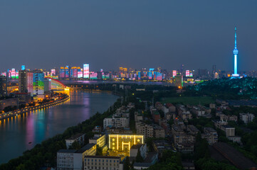 18款320li建议买吗